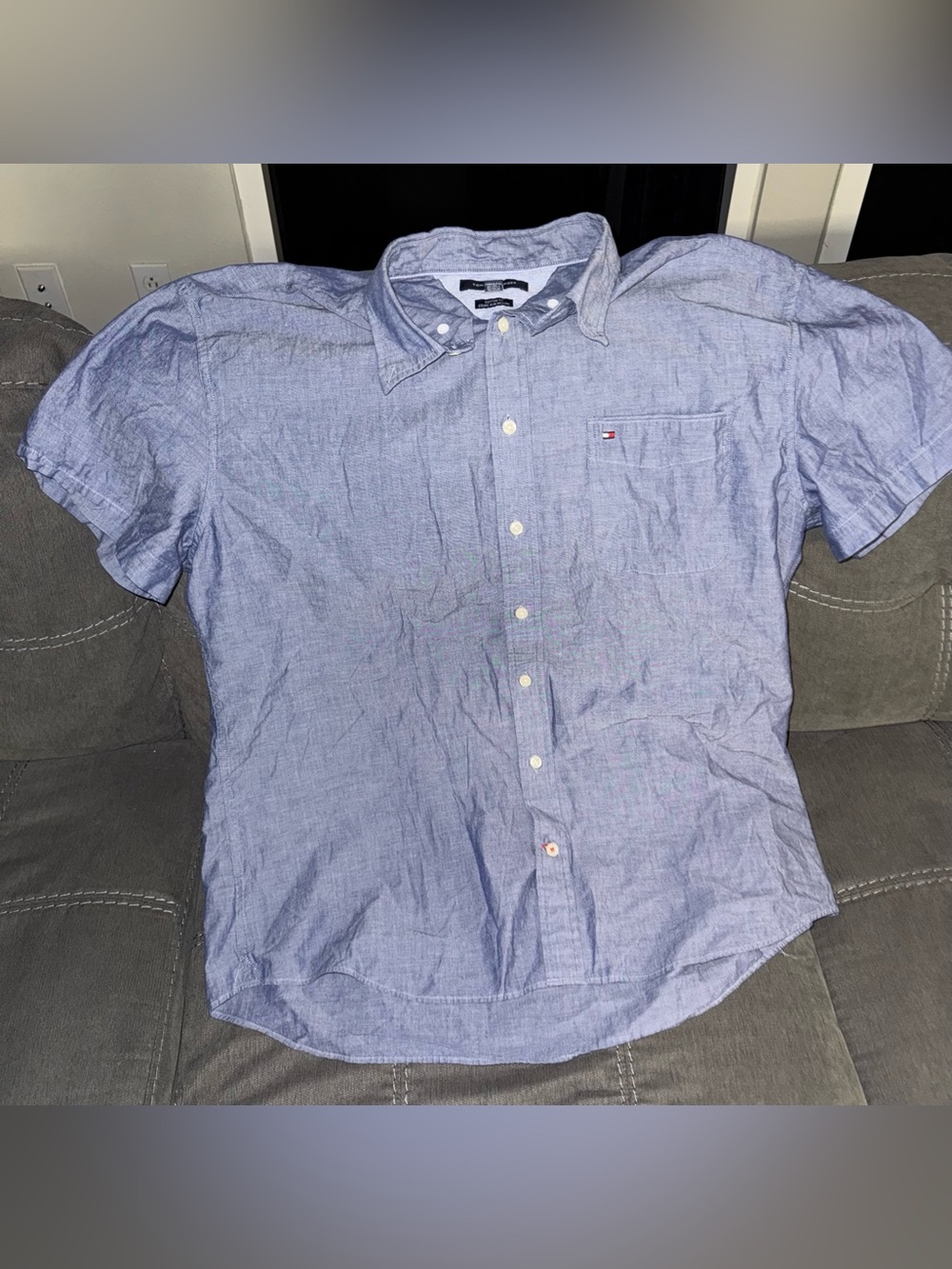 Tommy Hilfiger Men’s Light Blue Short-Sleeve Button-Down Shirt